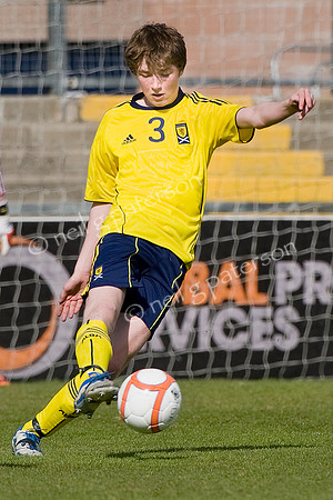 U15_0412_0256