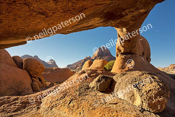 NAM_1213_0996_OK